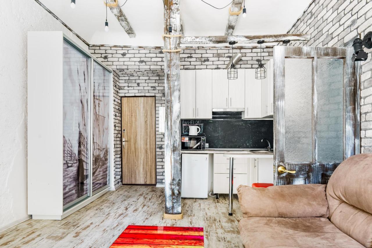 Loft On Mayakovsky 9 Odessa Eksteriør billede